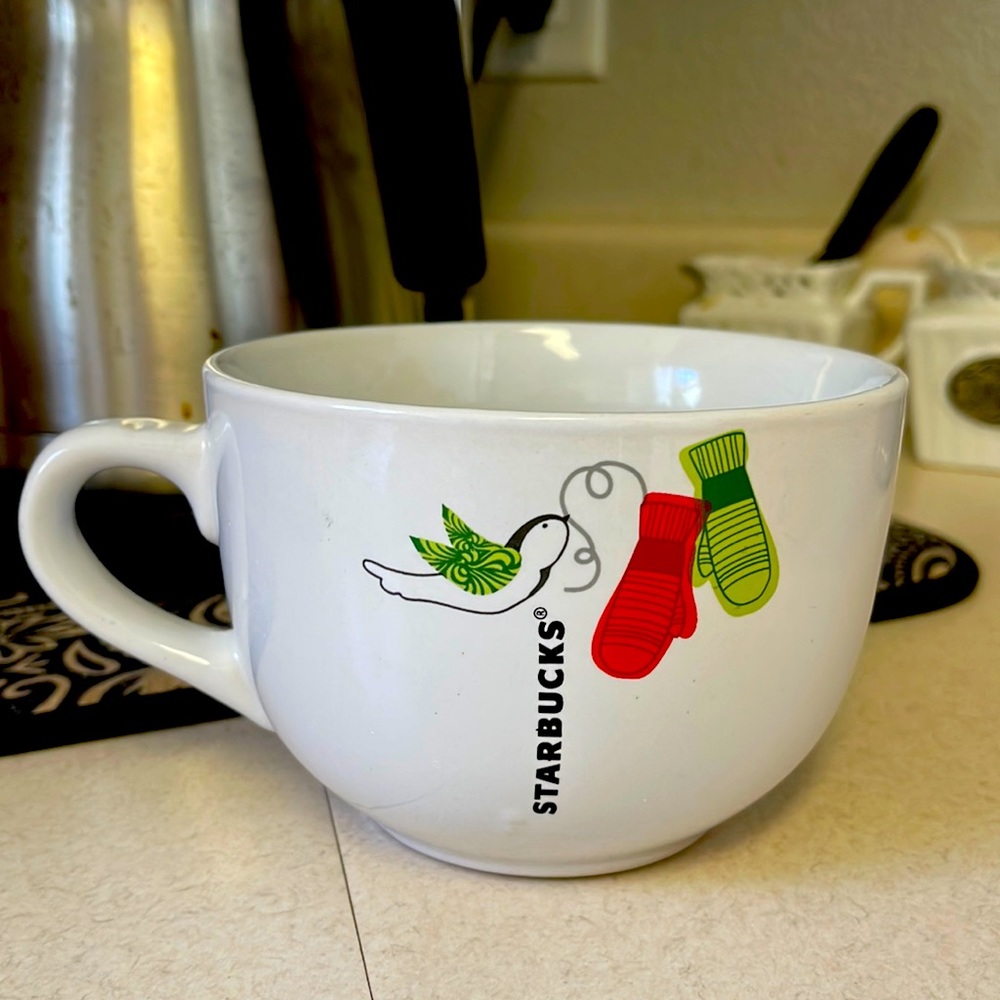 🎄Starbucks Christmas mug,🎄 circa 2011